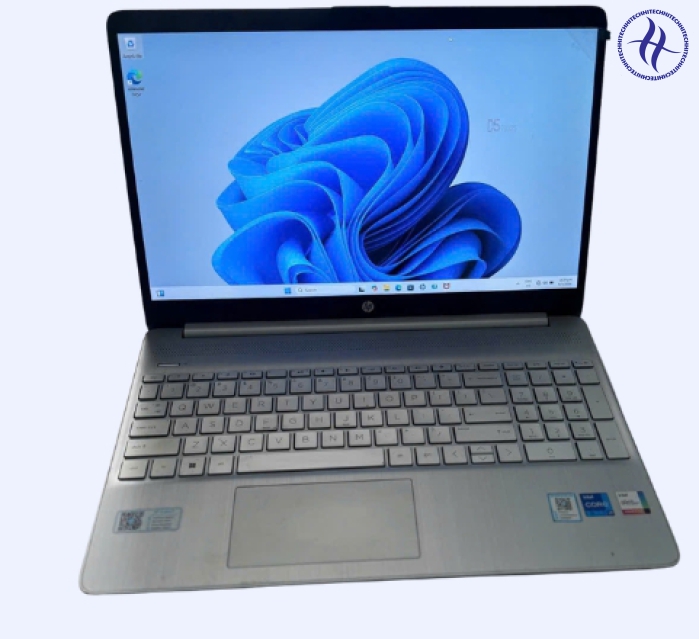 HP PAVILION 15