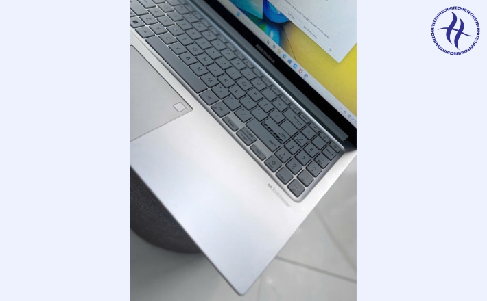 ASUS VIVOBOOK X1504 I5